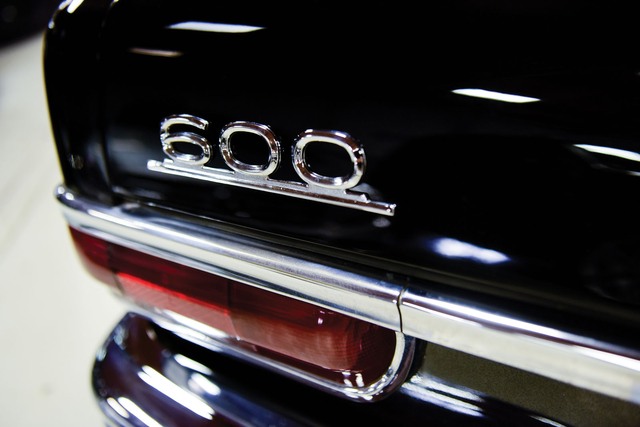 Xe nguyên thủ một thời Mercedes-Benz 600 Pullman tìm chủ mới - Ảnh 3.