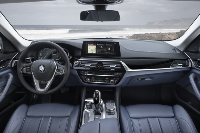 Chi tiết phiên bản tiết kiệm xăng của BMW 5-Series thế hệ mới - Ảnh 12.