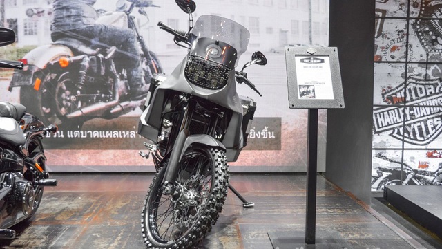 Harley-Davidson 750 Stealth - Xế độ độc nhất của một chủ đại lý