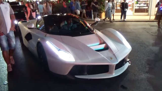 Hoàng tử Qatar lái siêu xe Ferrari LaFerrari trắng muốt gây chú ý