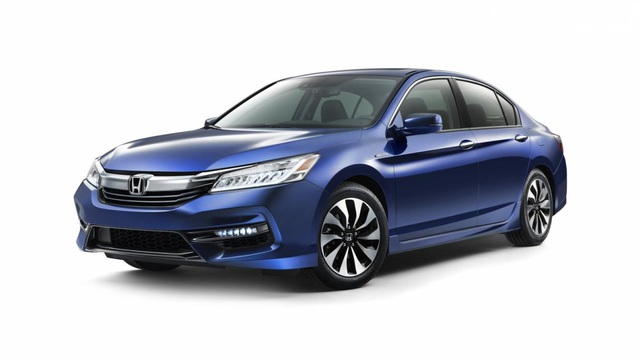 Honda Accord 2017 gây choáng với phiên bản chỉ "ăn" 4,7 lít xăng cho 100 km