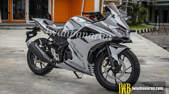 Honda CBR150R độ thành CBR250RR 2016 với chi phí cực thấp