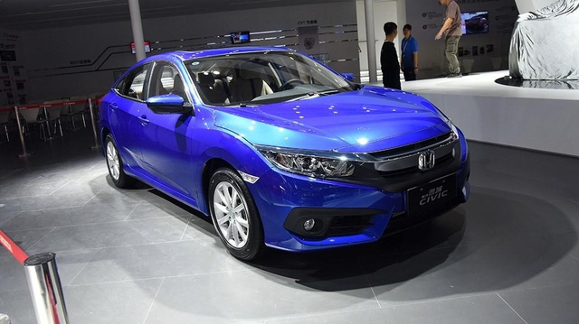 Honda Civic 2016 phiên bản rẻ và yếu hơn trình làng
