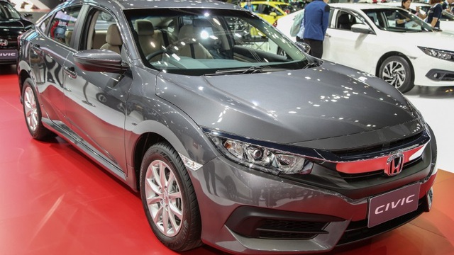 Civic thế hệ mới là "thần tài" của Honda trong nửa đầu năm 2016