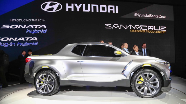 Hyundai trì hoãn sản xuất xe bán tải cạnh tranh Ford Ranger
