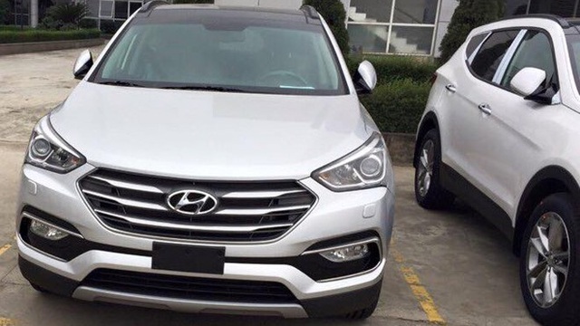 Hyundai Santa Fe 2016 xuất hiện tại nhà máy ở Ninh Bình