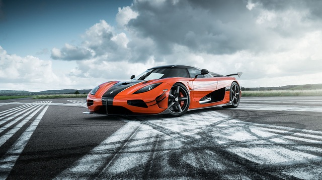 Đại gia yêu cầu đổi tên chiếc Koenigsegg Agera RS đầu tiên tại Mỹ