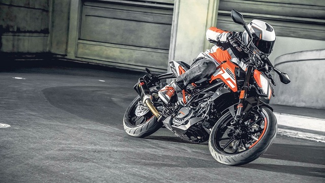 KTM 125 Duke 2017 - Phiên bản thu nhỏ thực thụ của 390 Duke