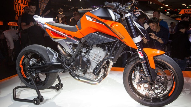 KTM 790 Duke - Naked bike tầm trung cạnh tranh với Kawasaki Z900