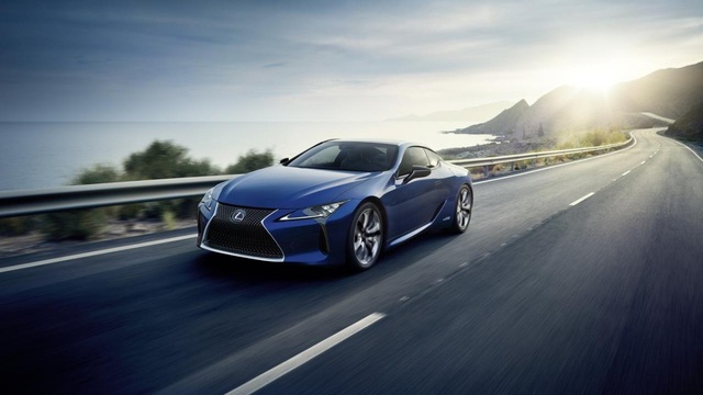 Lexus LC 500h: Thể thao và tiết kiệm nhiên liệu