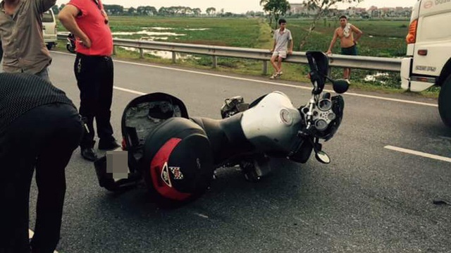 Gặp nạn trên cao tốc Hà Nội - Thái Nguyên, biker Hải Phòng tử vong