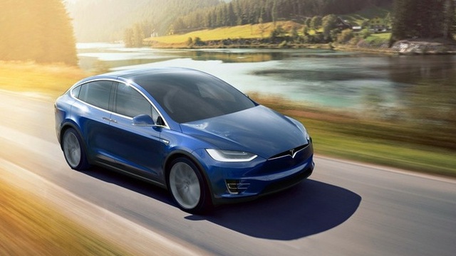 Top 8 mẫu SUV có công nghệ nổi bật