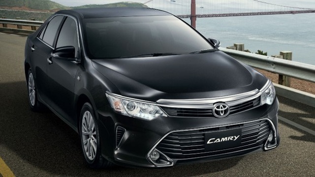 Quảng cáo Toyota Camry cực "chất" khiến người Việt "phát hờn"