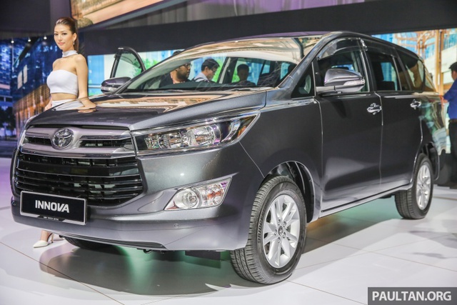 
Giá bán của Toyota Innova thế hệ mới tại thị trường Malaysia khởi điểm từ 105.764 RM, tương đương 541 triệu Đồng. Trong khi đó, bản 2.0E (AT) có giá 113.543 RM, tương đương 580 triệu Đồng. Cuối cùng là bản 2.0G (AT) có giá 122.323 RM hay 625 triệu Đồng.
