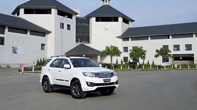 Nhờ Vios và Fortuner, Toyota Việt Nam "đại thắng" trong tháng 10/2016