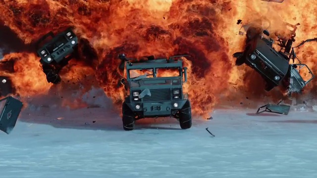 
Fast and Furious 8 không thiếu những cảnh cháy nổ. Ảnh cắt từ video

