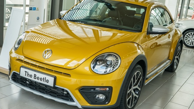 Sau khi "treo đầu dê, bán thịt chó" tại Việt Nam, Volkswagen giới thiệu Beetle Dune ở Malaysia