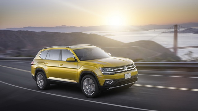 Volkswagen Atlas 2018 - Xe crossover 7 chỗ mới, cạnh tranh Mazda CX-9