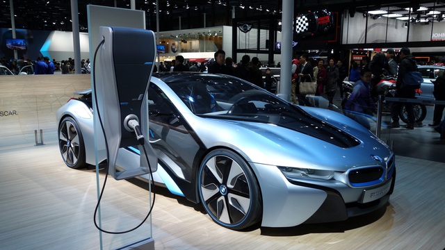BMW nuôi tham vọng thống trị dòng xe điện