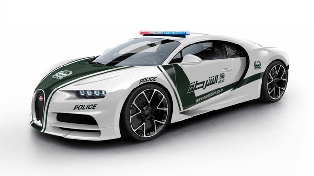 Siêu xe nhanh nhất thế giới Bugatti Chiron khoác áo cảnh sát Dubai