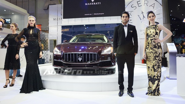 Maserati "xông đất" VIMS 2016 bằng dàn xe sang