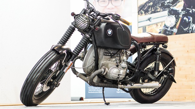 Mô tô cổ BMW R90/6 "lột xác" ấn tượng tại Hà Nội