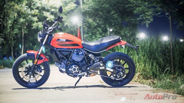 Những điểm khác biệt của Ducati Scrambler Sixty2 so với Scrambler