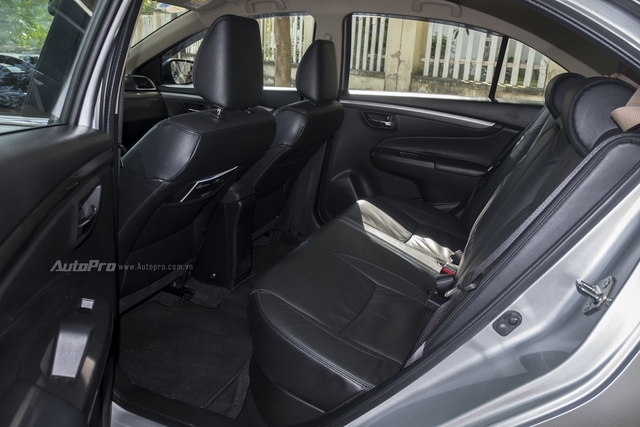 Đánh giá Suzuki Ciaz - Làn gió mới trong phân khúc sedan hạng B - Ảnh 4.
