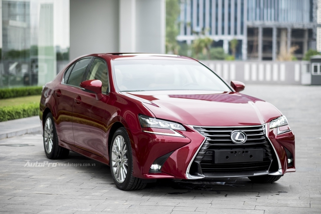 Khám phá sedan hạng sang Lexus GS200t hơn 3 tỷ Đồng tại Việt Nam