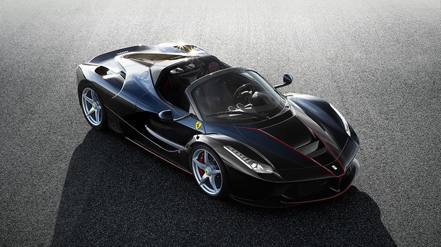 Chưa ra mắt, Ferrari LaFerrari Spider đã "cháy hàng"