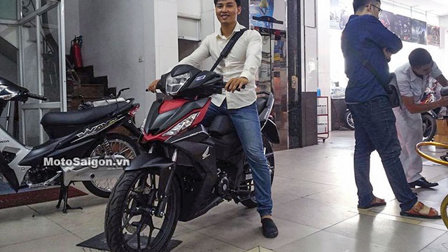 Honda Winner 150 xuất hiện ở đại lý, có nơi bán với giá 49 triệu Đồng