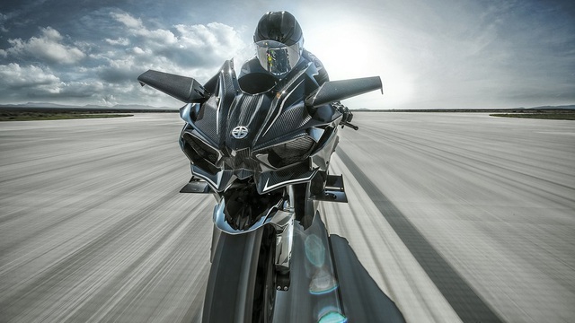 Siêu mô tô Kawasaki Ninja H2R gây choáng với vận tốc 391 km/h