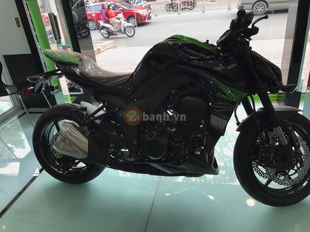 Kawasaki Z1000 2017 đầu tiên cập bến Việt Nam, giá từ 399 triệu Đồng - Ảnh 2.