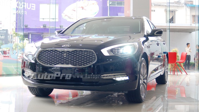 Với những trang bị này, Kia K9 2016 tự tin muốn cạnh tranh cùng BMW 7-Series