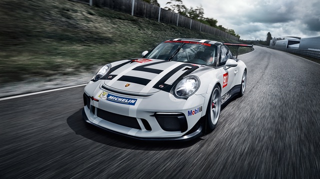 Porsche 911 GT3 Cup ra mắt phiên bản mới, thiết kế nâng cấp và an toàn hơn