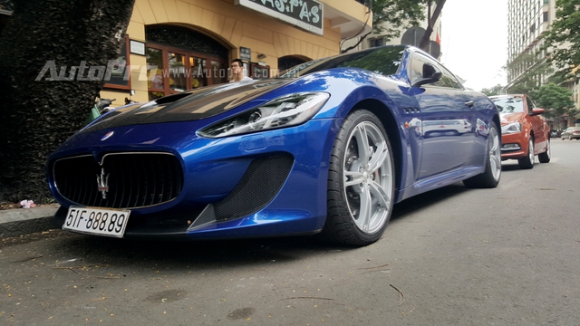 Maserati Granturismo MC Stradale từng thuộc sở hữu của Minh Nhựa tái xuất trên phố Sài thành - Ảnh 10. Maserati Granturismo MC Stradale từng thuộc sở hữu của Minh Nhựa tái xuất trên phố Sài thành - Ảnh 10.