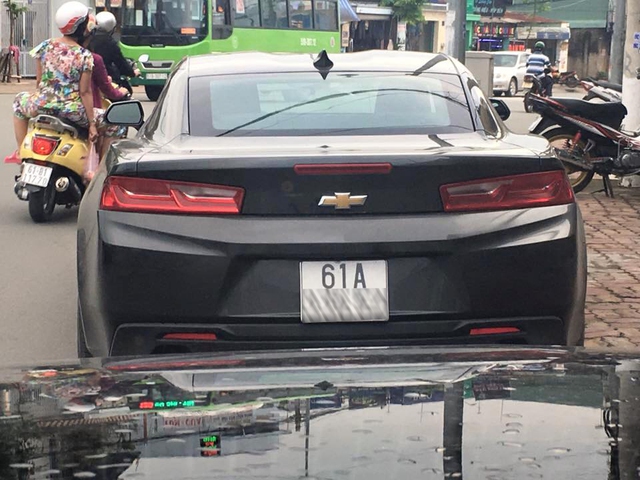Thiếu gia 9X Bình Dương tậu Chevrolet Camaro 2017 đầu tiên tại Việt Nam - Ảnh 5.