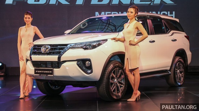 Sau Thái Lan, Toyota Fortuner 2016 tiếp tục ra mắt tại Malaysia
