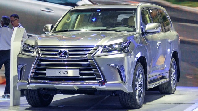 Sau 11/7, giá "chuyên cơ mặt đất" Lexus LX570 tăng 2,3 tỷ Đồng