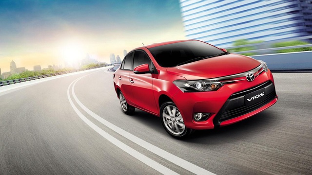 Nhu cầu mua xe chơi Tết giúp Toyota Vios và Camry "bán chạy như tôm tươi"