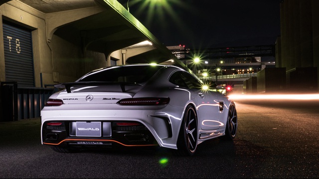 Mercedes AMG GT Black Bison Edition: Khi Mercedes hóa bò rừng