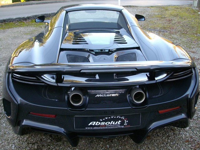 McLaren 675LT Spider Carbon Series siêu hiếm mới về tay chủ đã bị rao bán - Ảnh 7.