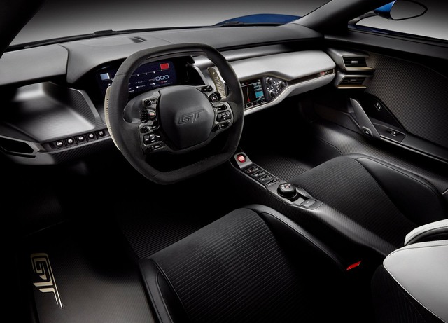 Siêu xe Ford GT 2017 uống xăng như nước lã - Ảnh 3.