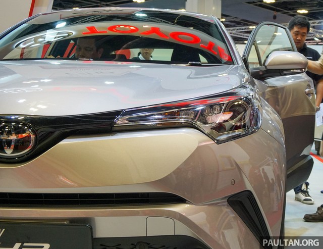 Crossover cỡ nhỏ Toyota C-HR ra mắt Đông Nam Á - Ảnh 4.