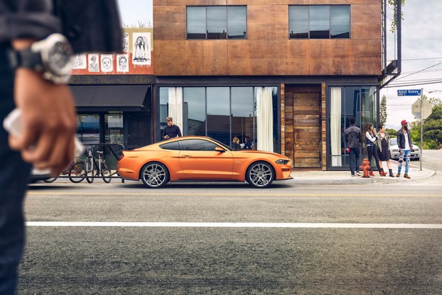 Ford Mustang 2018 chính thức trình làng với thiết kế và trang bị mới - Ảnh 3.