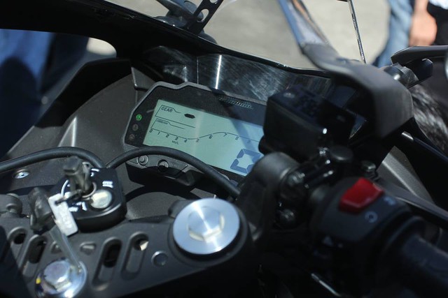 Mô tô thể thao Yamaha R15 3.0 ra mắt với động cơ mạnh mẽ hơn - Ảnh 5.
