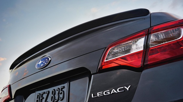 Subaru Legacy 2018 trình làng, cạnh tranh Toyota Camry - Ảnh 10.
