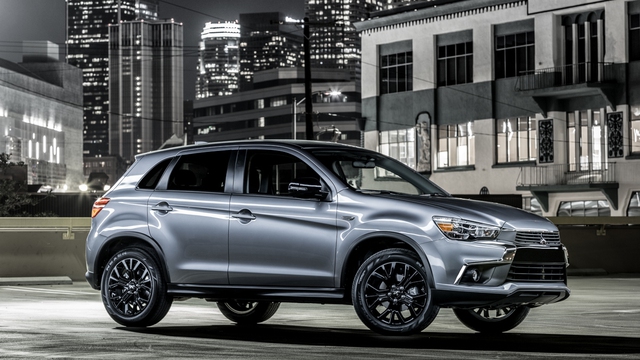 Mitsubishi Outlander Sport Limited Edition: Trang bị đầy đủ hơn, giá tốt - Ảnh 1.