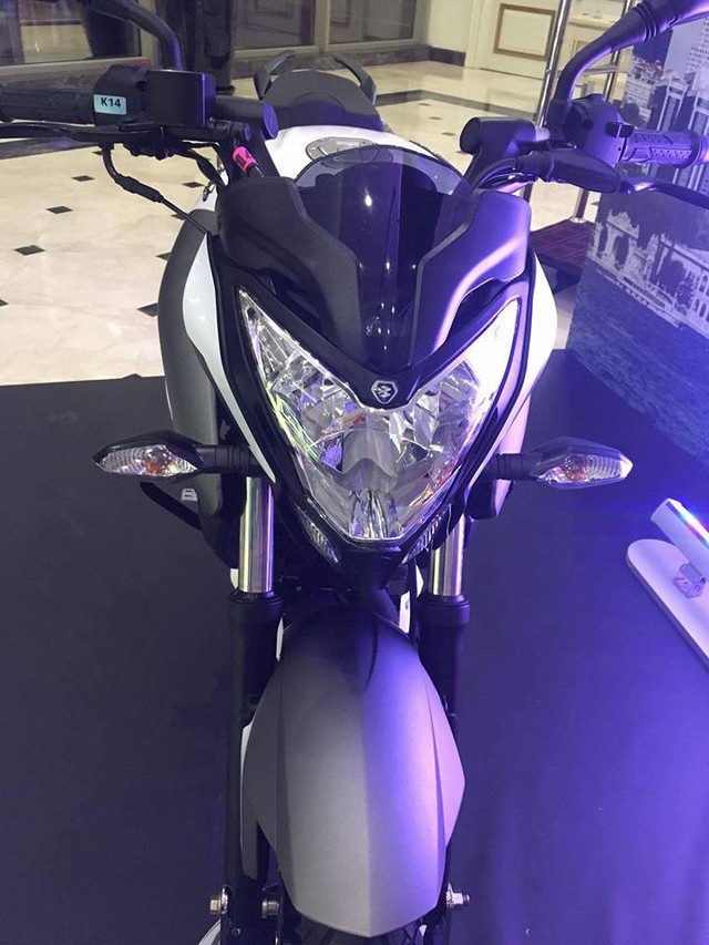 Xe naked bike Bajaj Pulsar 200NS 2017 ra mắt, giá từ 32,4 triệu Đồng - Ảnh 5.
