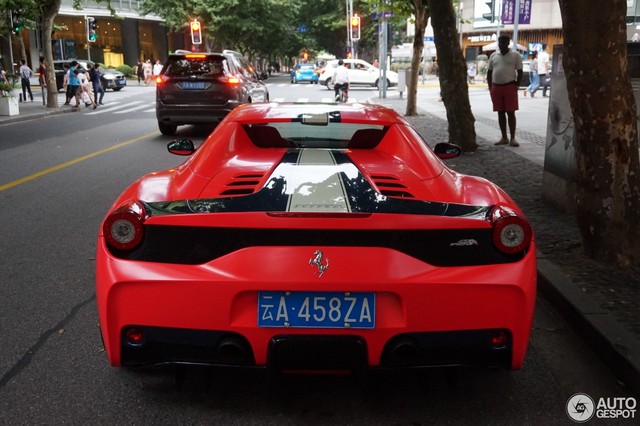 Bắt gặp siêu xe Ferrari 458 Speciale Aperta đeo biển chọn trên đường phố - Ảnh 5.